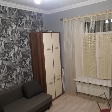 Apartment Uiutnaia Kvartira V Tsentre Goroda *